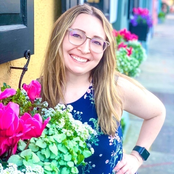 Meet Me @poshpastrychef✨ - Picture 9 of 16